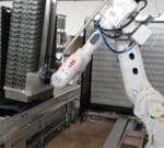 1 DEPALLETTIZZATORE CASSE ROBOTIZZATO