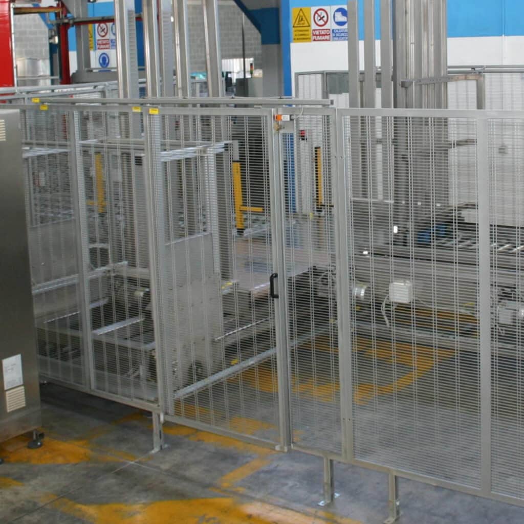 1 PALLETTIZZATORE CASSE