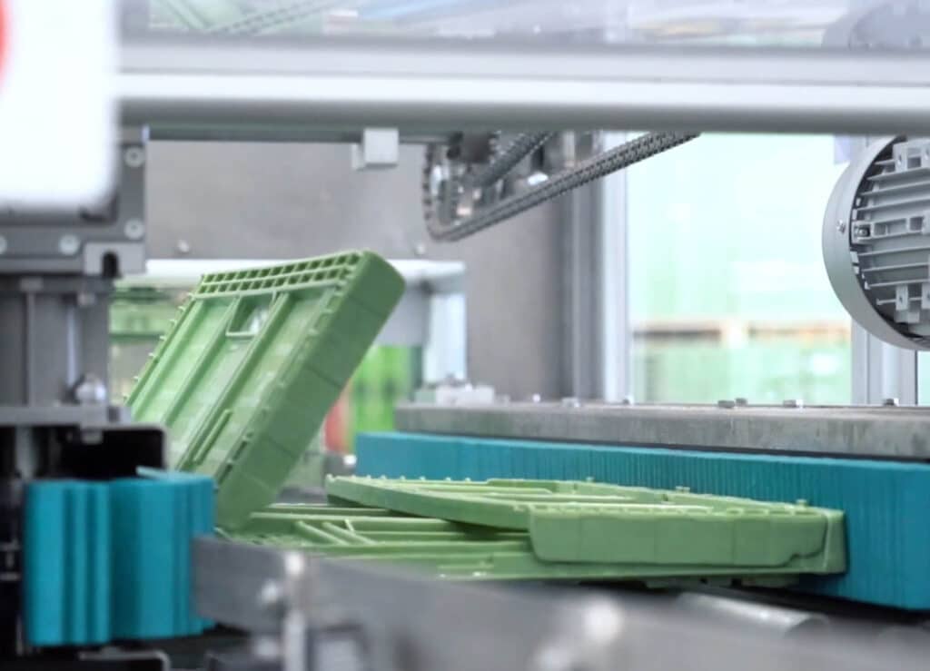 CHIUDICASSE A MARTELLO 2